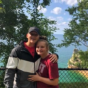 Meet your Posher, Taylor